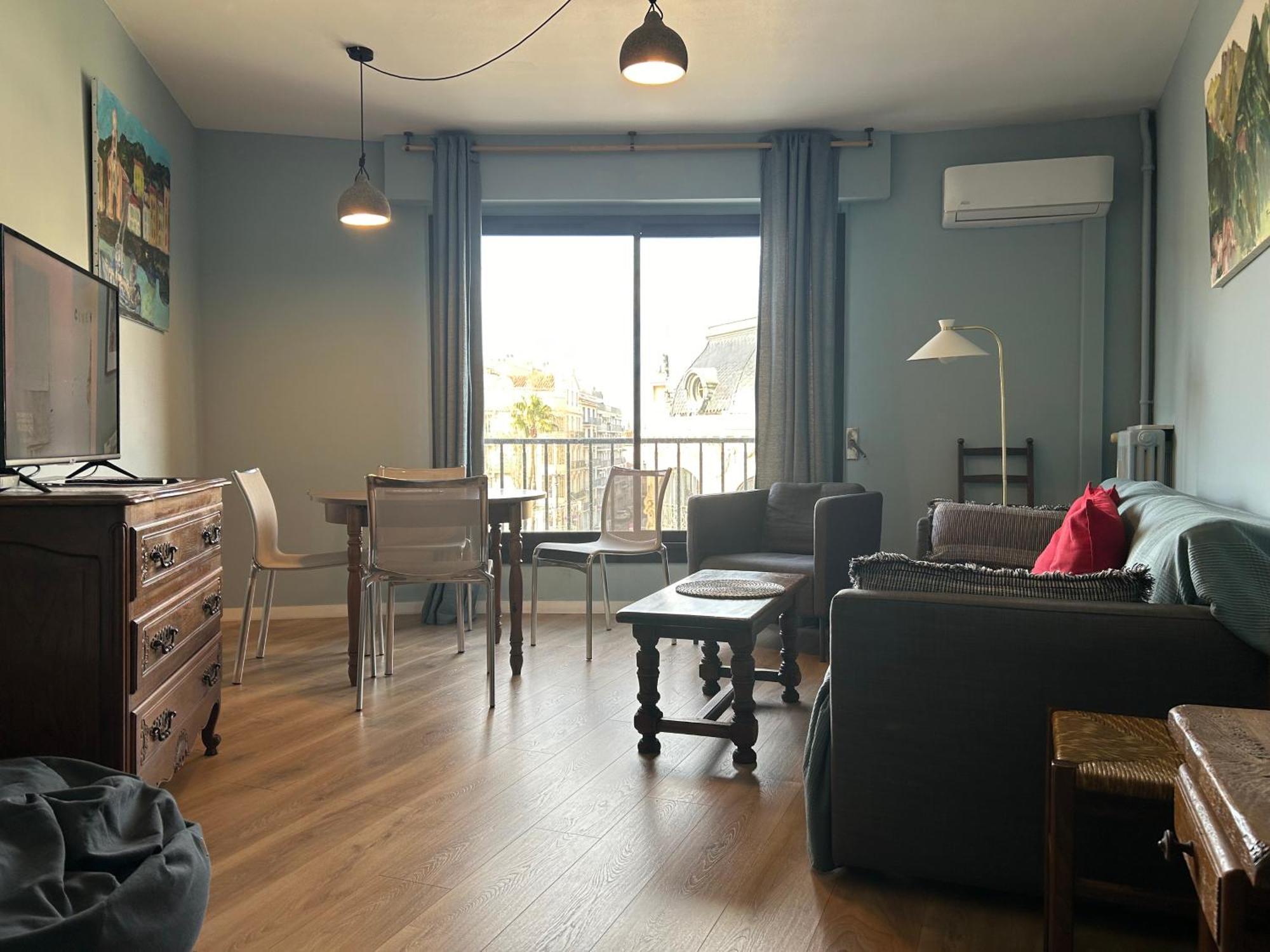 Apartment D'artiste Lumineux 76m2